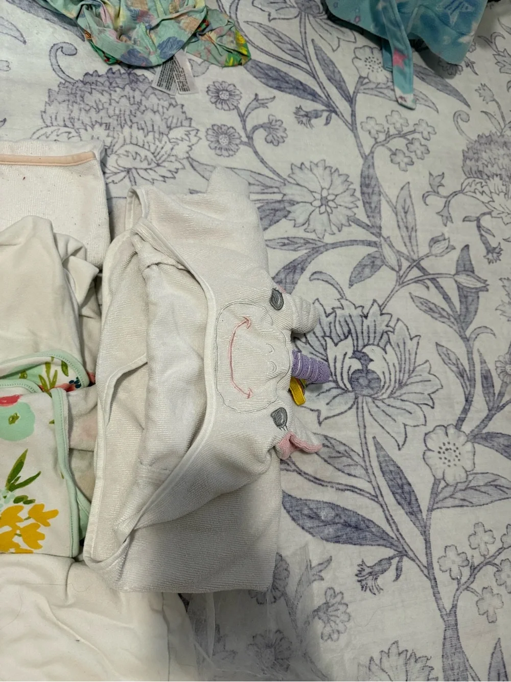 Lot of Baby Girl bath towels -